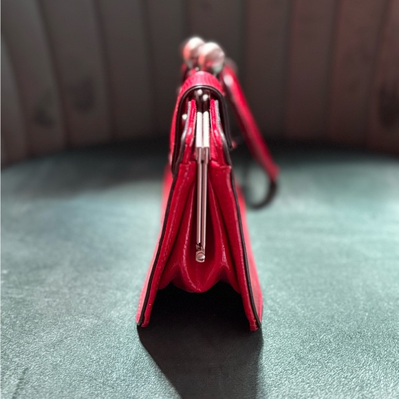 VINTAGE Y2K - Cool Limited Red Clutch - Picture 3 of 12